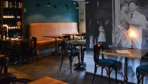 Je vindt Caf Kiebrt in AMSTERDAM op Lizt.nl